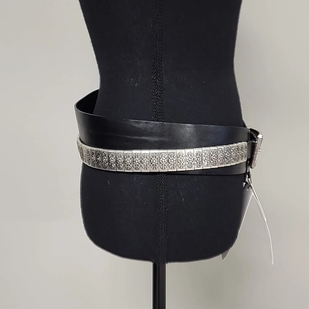 Zara inch wide